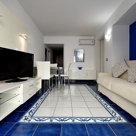 Sedil Dominova Apartment Sorrento Buitenkant foto