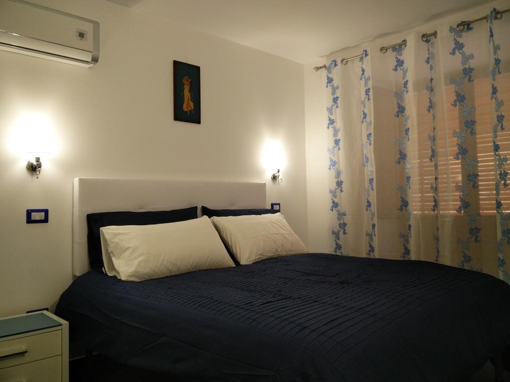 Sedil Dominova Apartment Sorrento Buitenkant foto